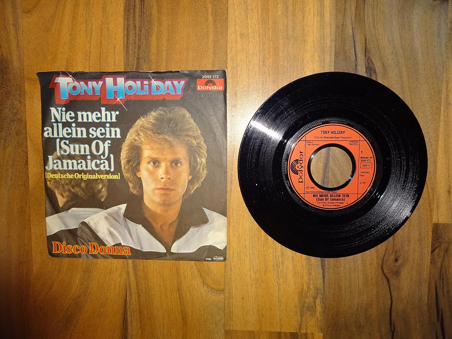 Nie Mehr Allein Sein Tony Holiday