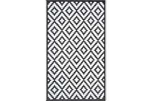 FH Home Outdoor Rug - Waterproof, Fade Resistant, Reversible - Premium Recycled Plastic - Geometric - Large Patio, Deck, Sunroom, Camping, RV - Aztec - Black & White Crease Free - 6 x 9 ft