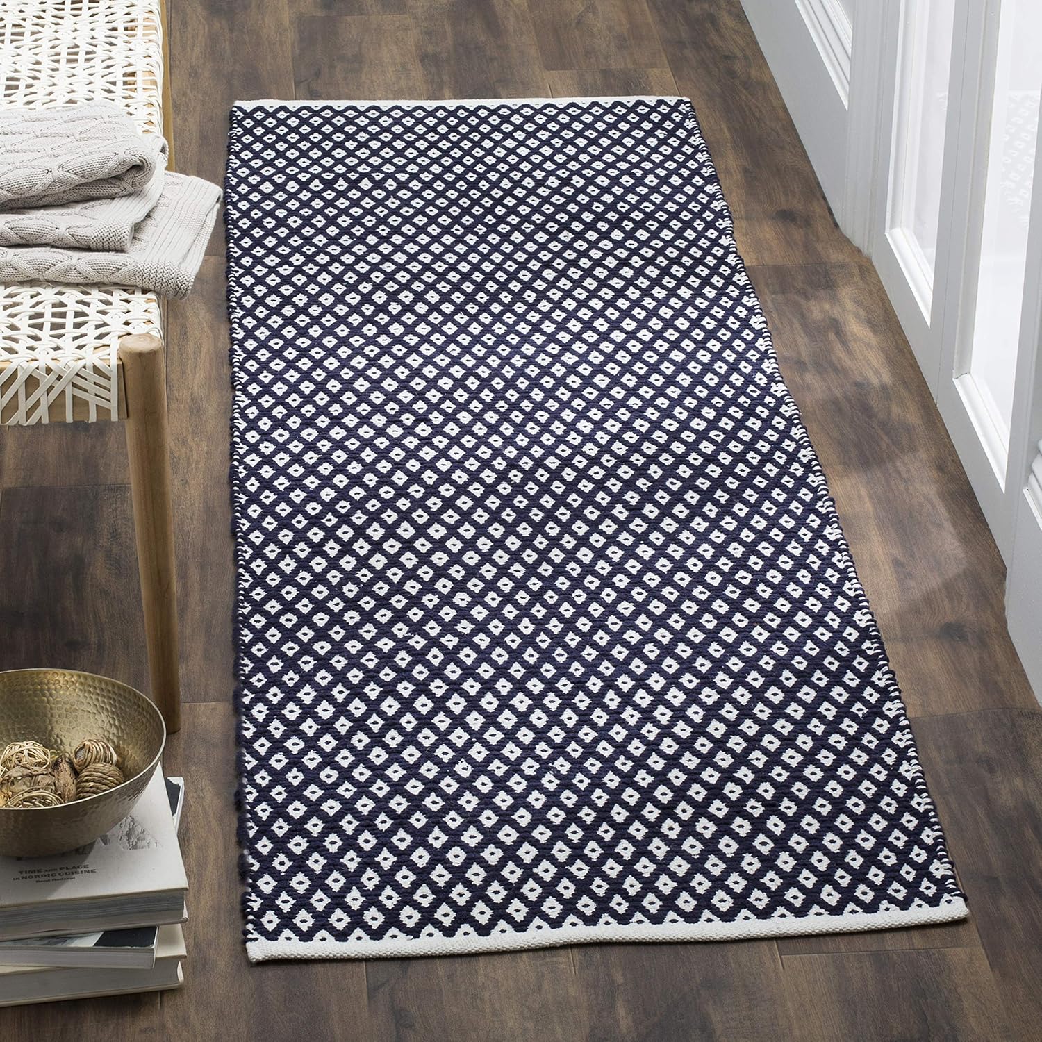 Safavieh Boston Collection BOS685D Handmade Navy Cotton Runner (2'3" x 9')