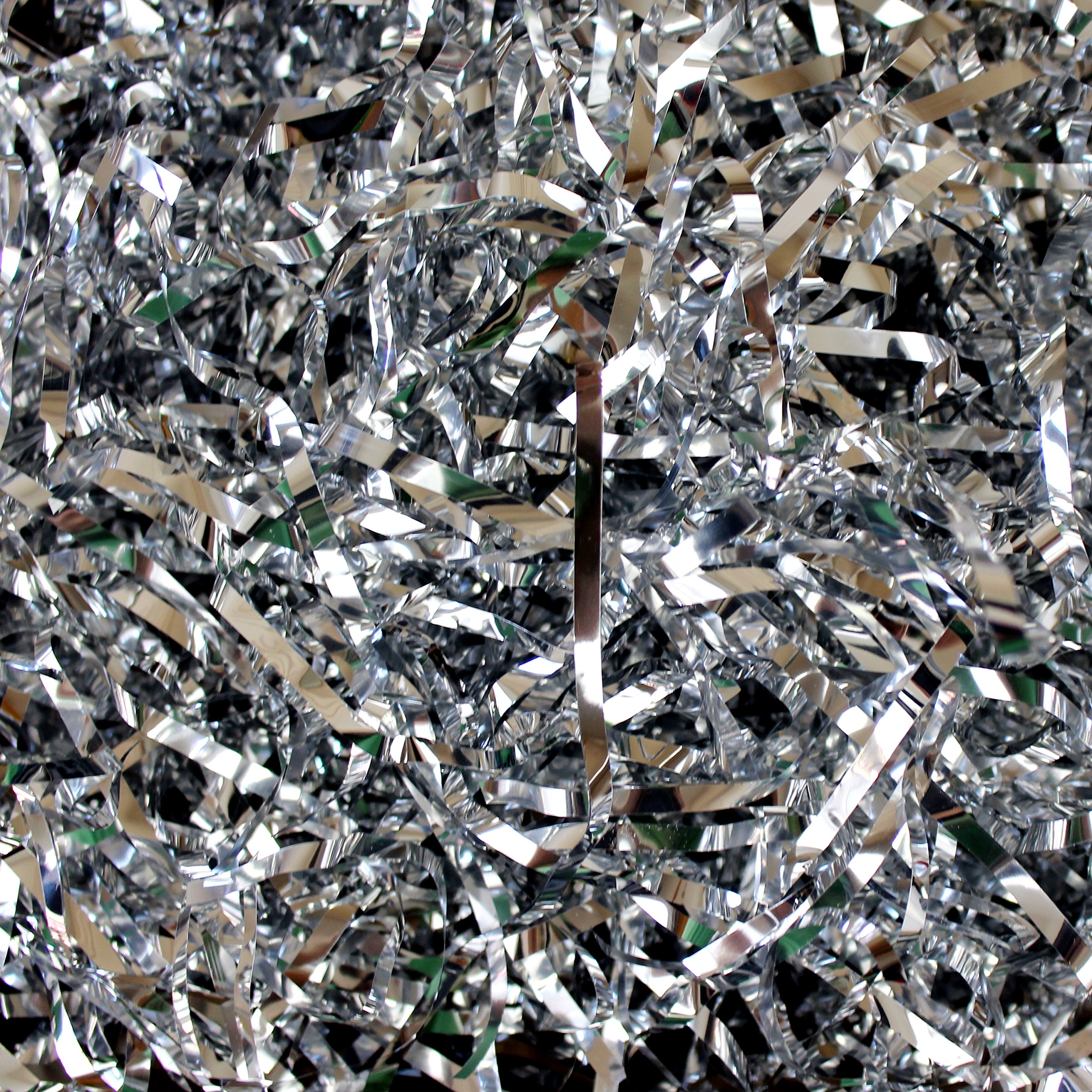 Metallic Cello Shred Gift Basket Filler 1/4 pound (4oz