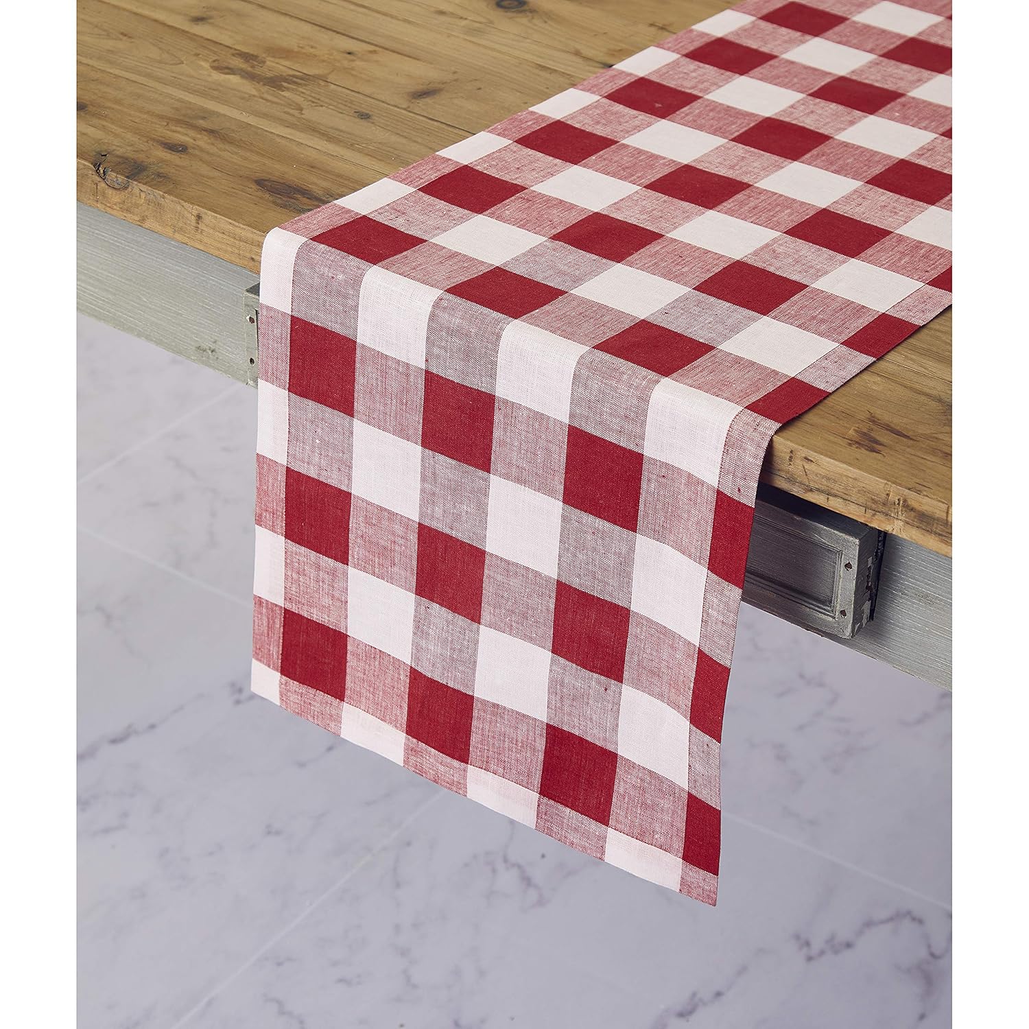 Best red checkered table runner