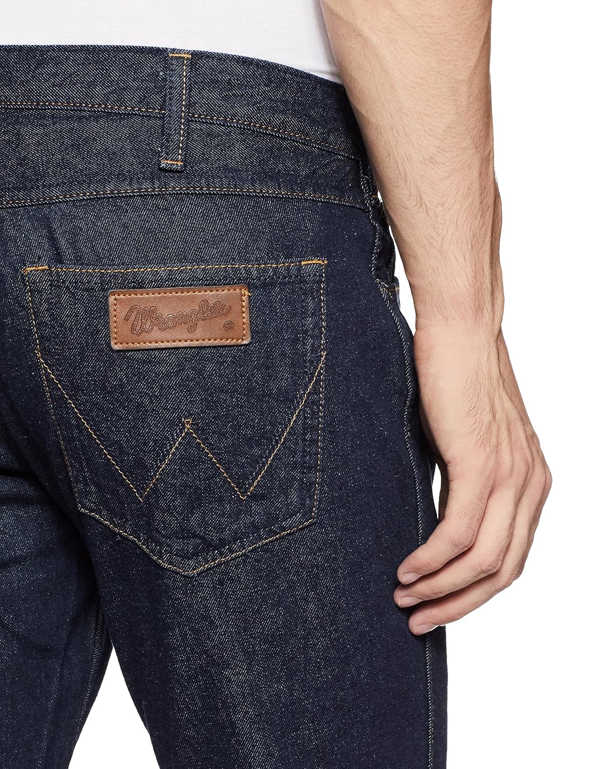 wrangler men's straight fit jeans