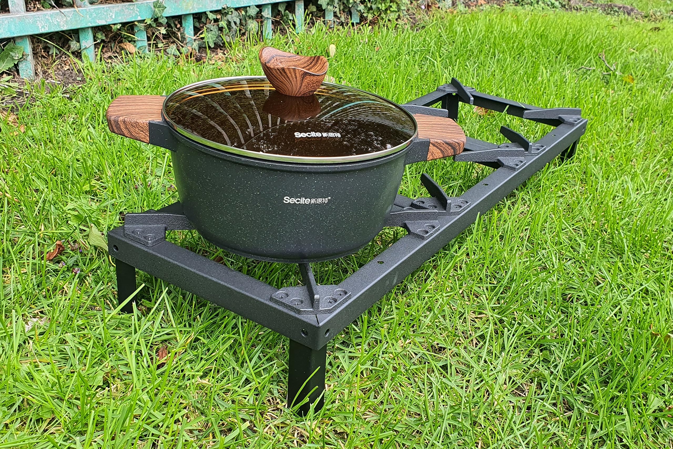 Triple Burner Picnic Camping Cooker Butane Gas Country Stove Cast Iron LPG Triple Burner BBQ Portable Grill, Boiling Ring Outdoor Camping Propane Catering