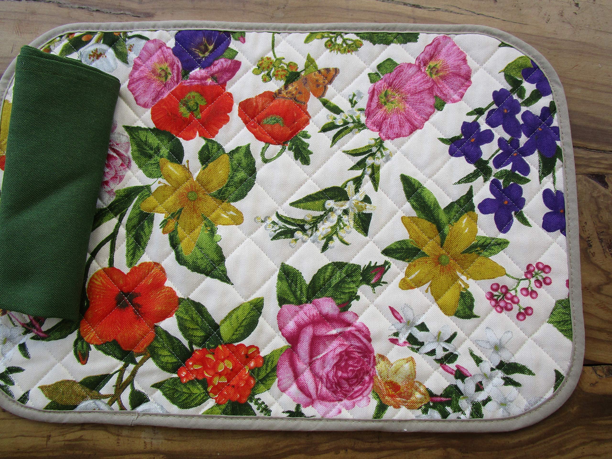 I pay little New!!! American Quilted Placemat with Floral Patterned Napkin Made in Italy!!!!!