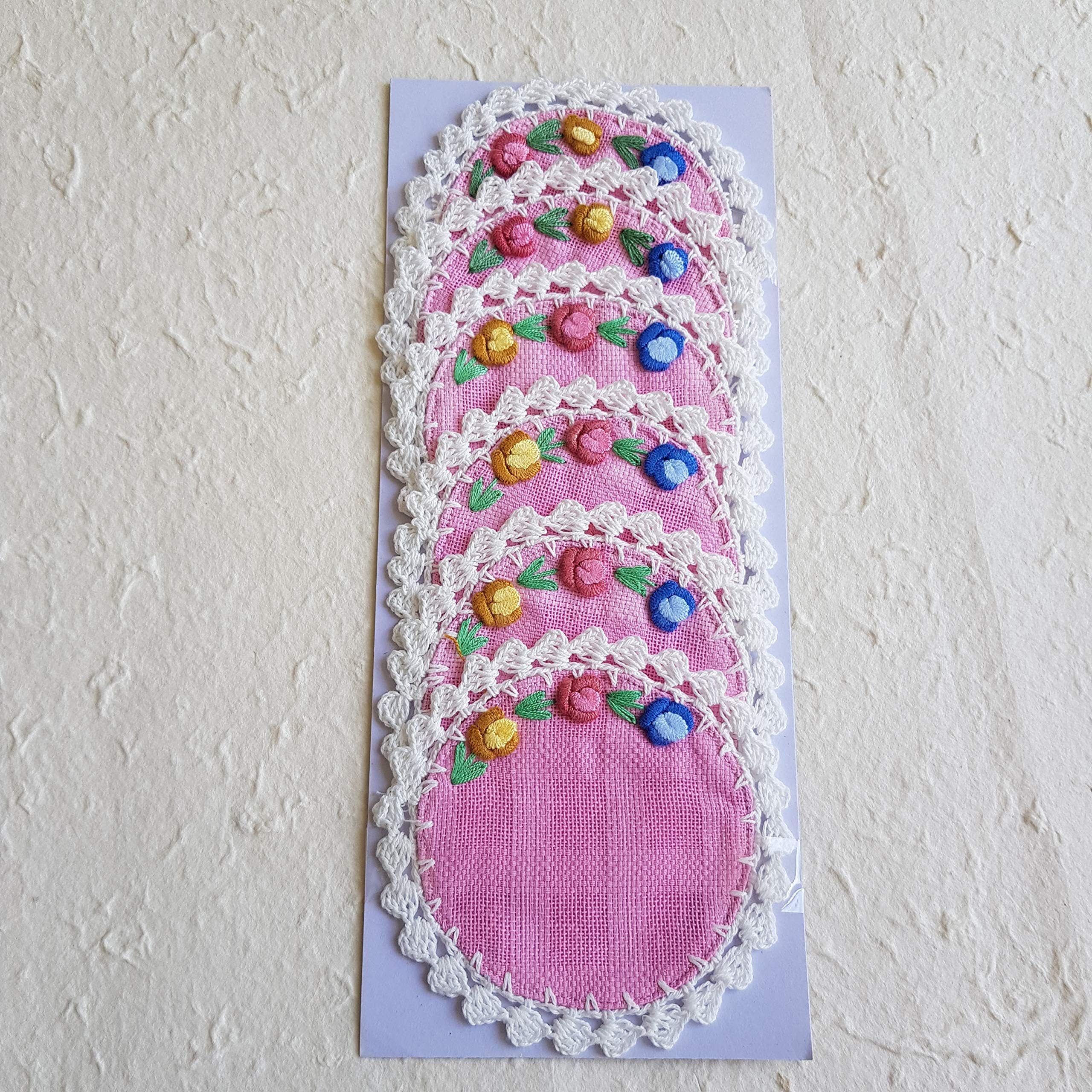 Dowdeeshop Set of 6 pcs 4" Pink Round Dollies Handmade Vintage Cotton Doilies Trimmed with Knit Crochet Around Decorated with Mini Flower Embroidery