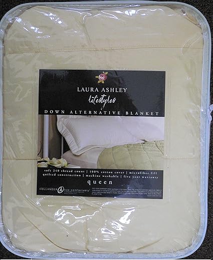 Amazon Com Laura Ashley Lifestyles Down Alternative Comforter