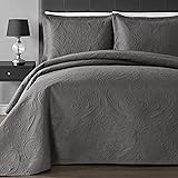 Amazon.com: Bordeaux Light Grey King Cotton Quilt Set