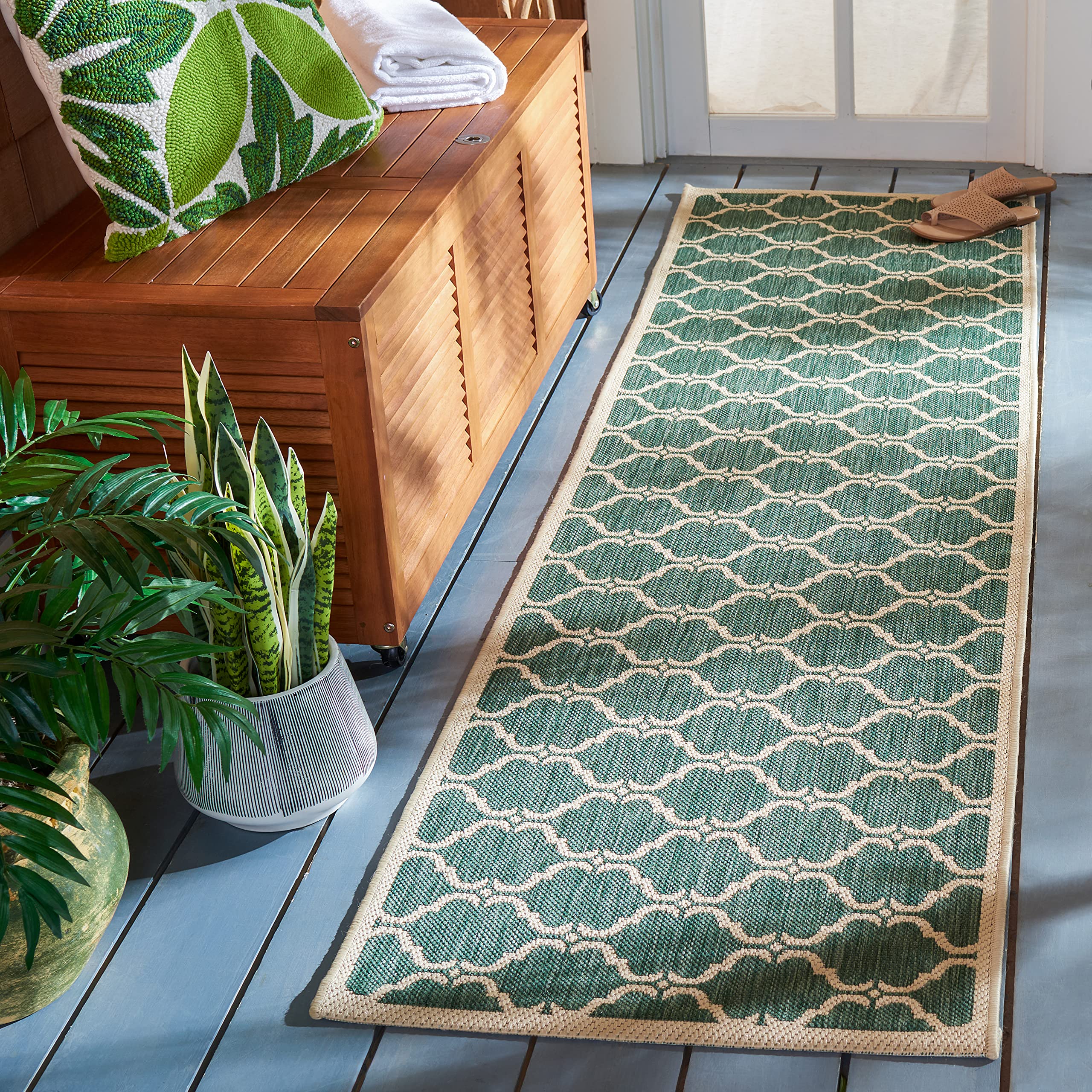 Safavieh Trellis Indoor/Outdoor Woven Runner Area Rug, Courtyard Collection, CY6009, in Dark Green / Beige, 69 X 244 cm for Garden, Patio or Any Outdoor Space