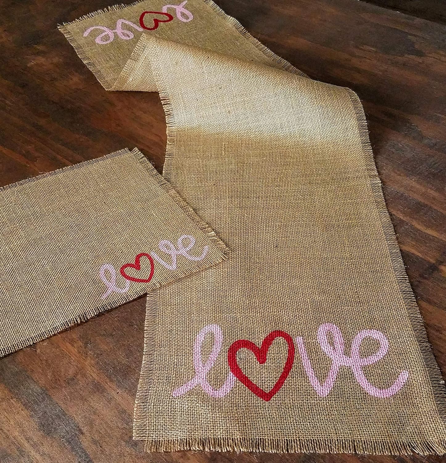 Amazon Com Rustic Valentines Day Placemats And Table Runner