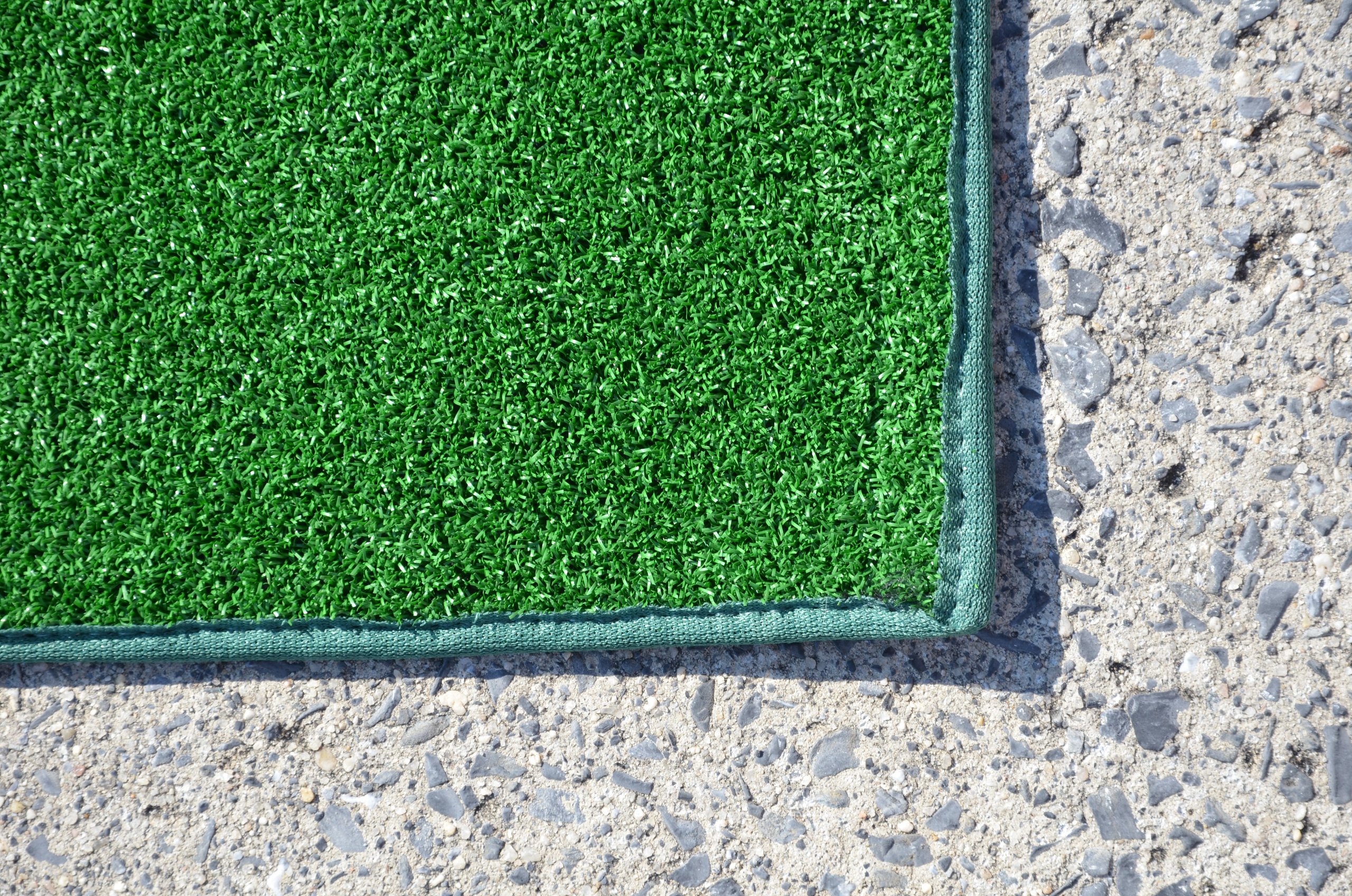Dean Premium Heavy Duty Indoor/Outdoor Green Artificial Grass Turf