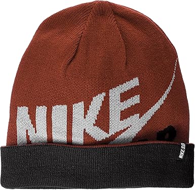 boys nike bobble hat