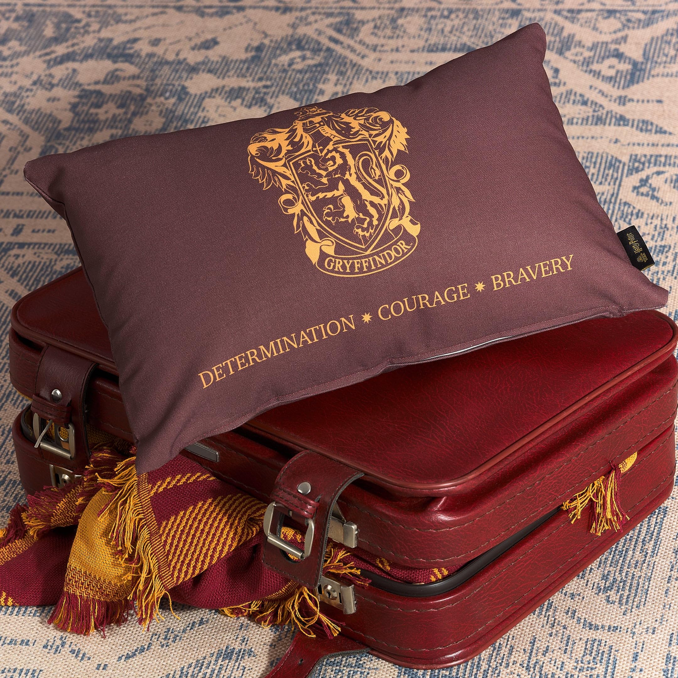 BELUM | Harry Potter Cushion Cover, 100% Cotton Cushion Cover 30 x 50 cm Model Gryffindor Sparkle C