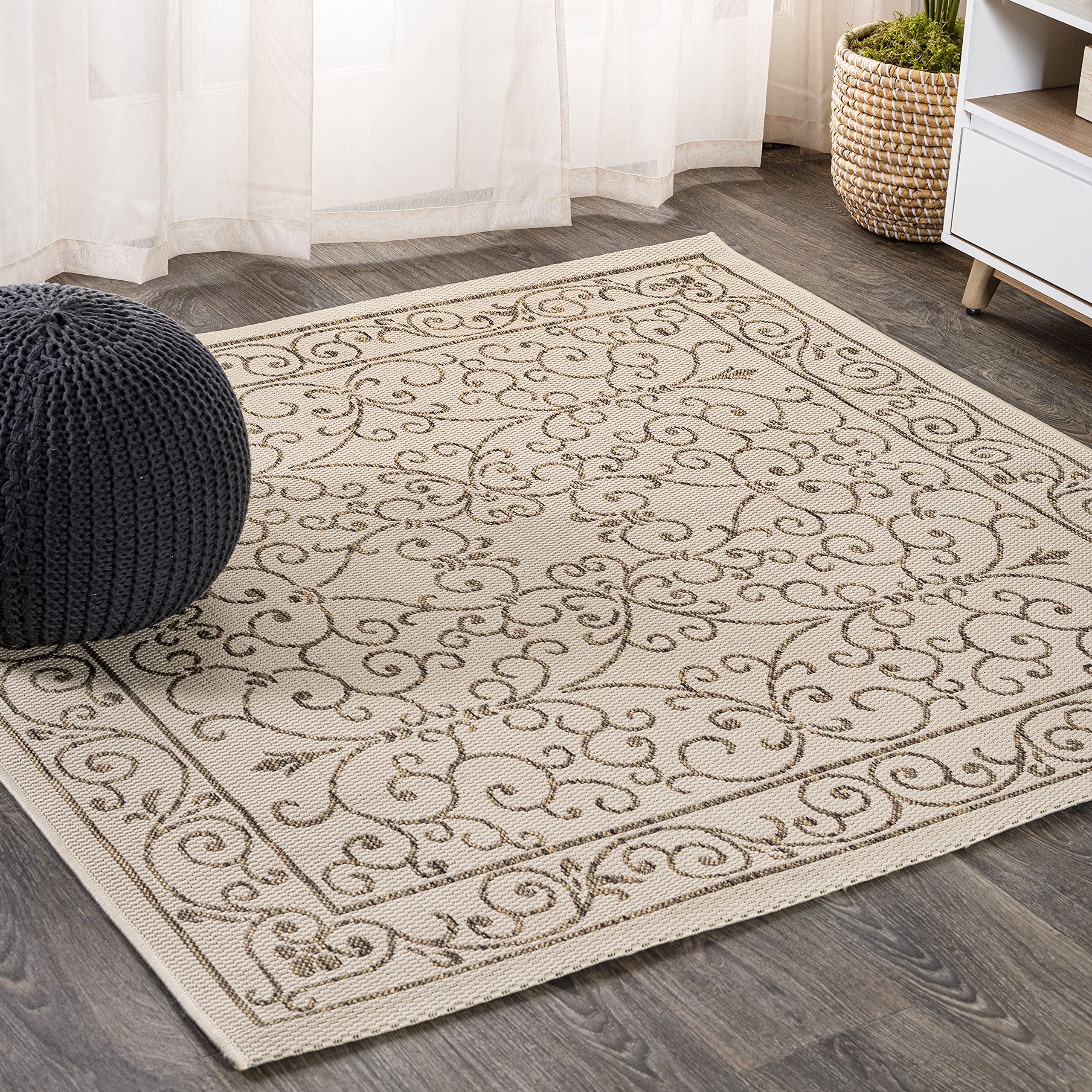 JONATHAN Y Vintage Filigree Indoor Outdoor Square Area Rug 9X9 Beige/Brown, Charleston Textured Weave for Backyard, Patio, Porch, Easy-Cleaning, High Traffic, Pet-Friendly, Non-Shedding (SMB106A-9SQ) Image