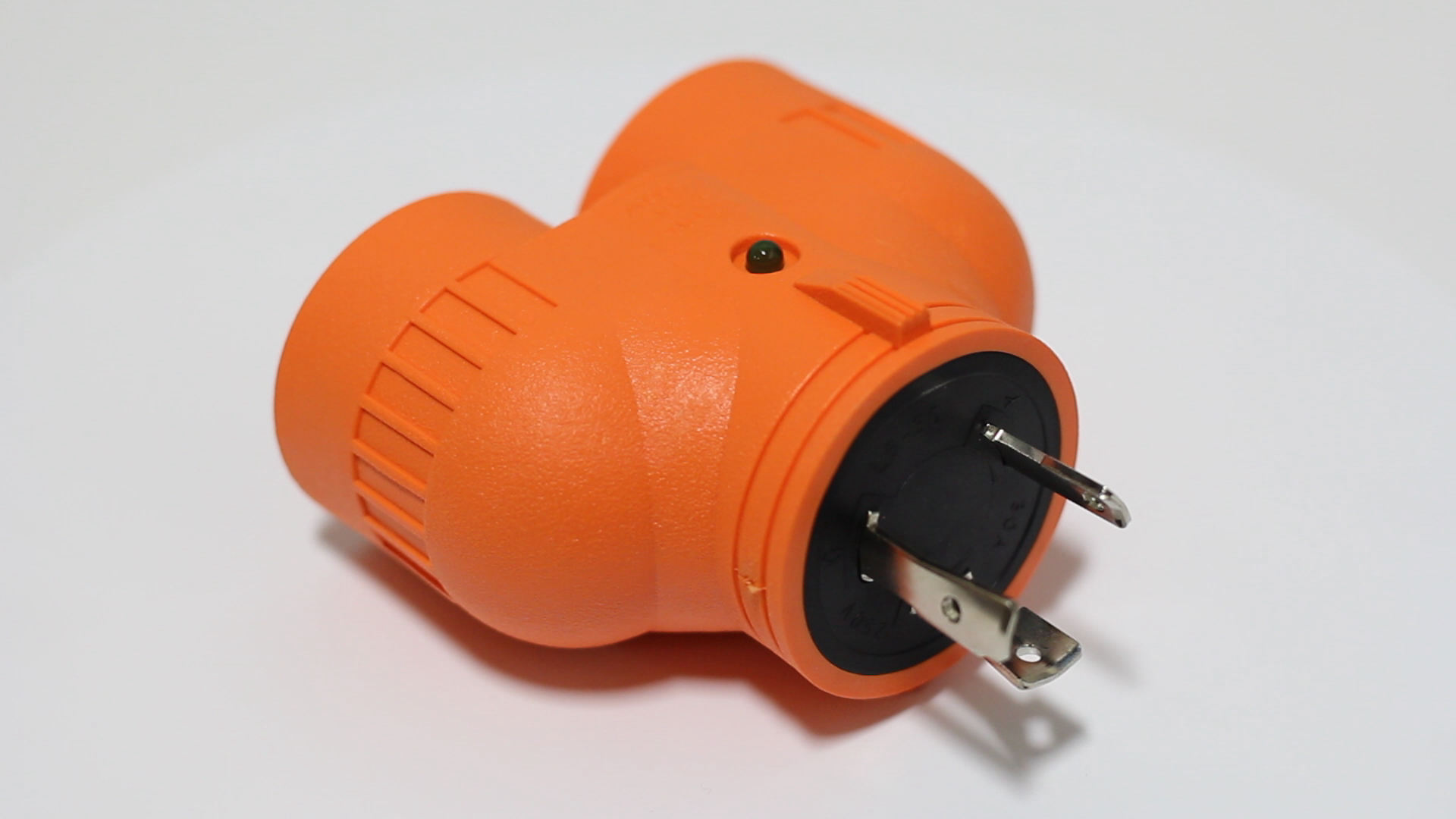 中古　LINKUP thonderbolt3 AC WORKS [ADVL630L630] V-DUO Adapter NEMA L6-30P 30Amp 250Volt 3