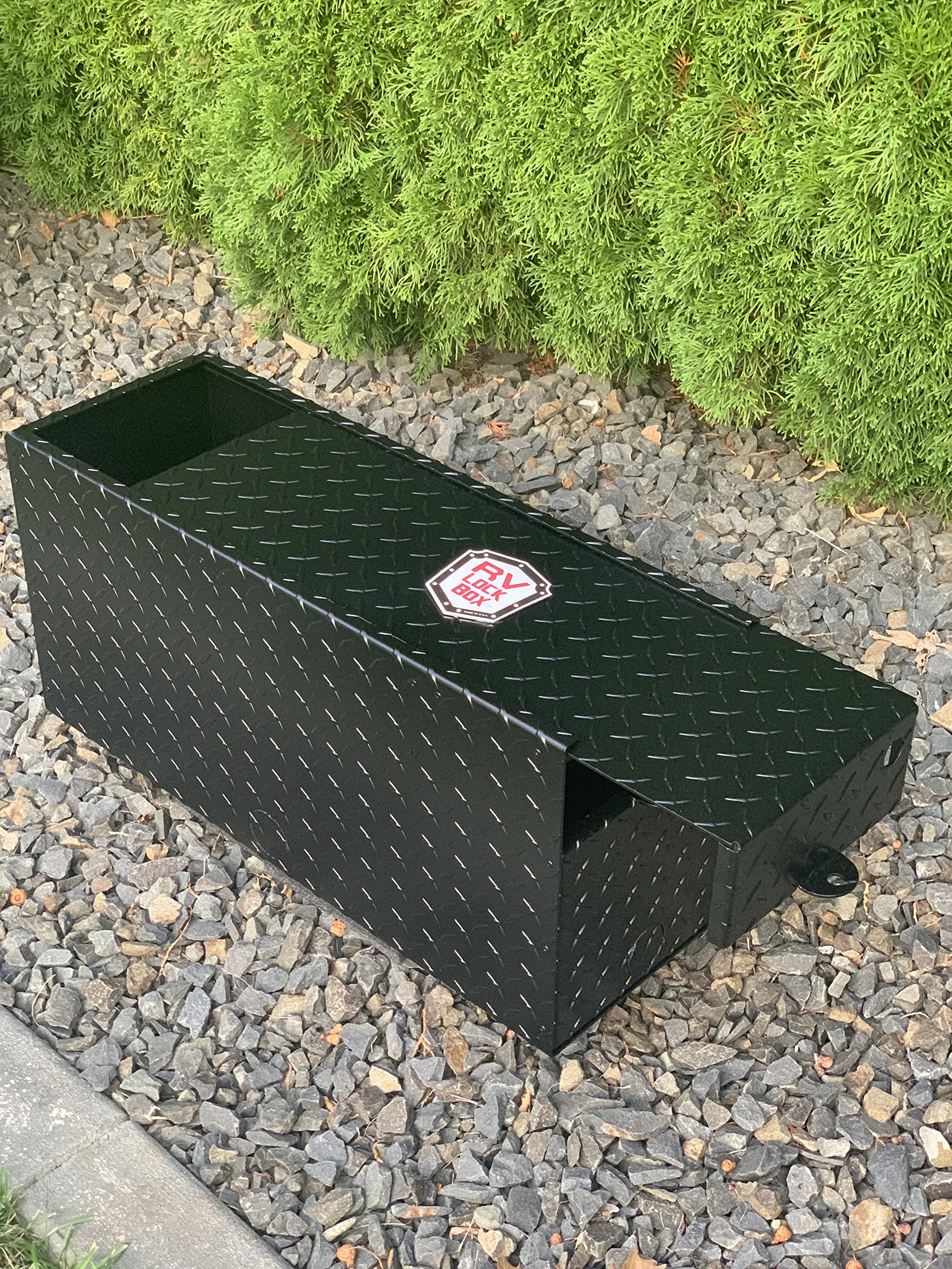 27" RV Battery Lock Box Aluminum Diamond Plate Gloss Black on