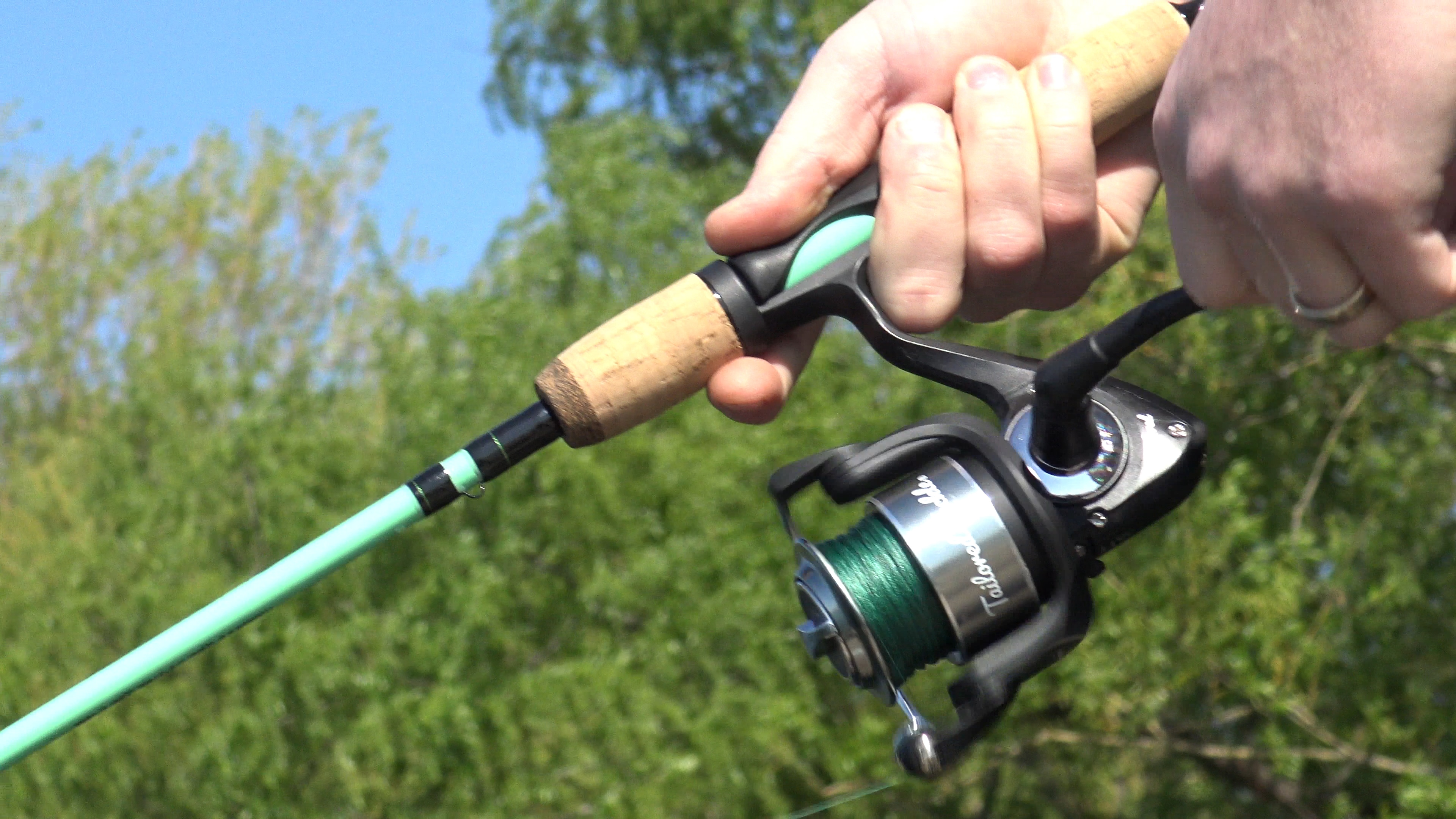 Amazon.com : Tailored Tackle Universal Multispecies Rod and Reel Combo Fishing  Pole | Freshwater & Inshore Saltwater | Poles 6 Ft 6 in Rods Medium Fast  Action | Spinning Reels 7BB |