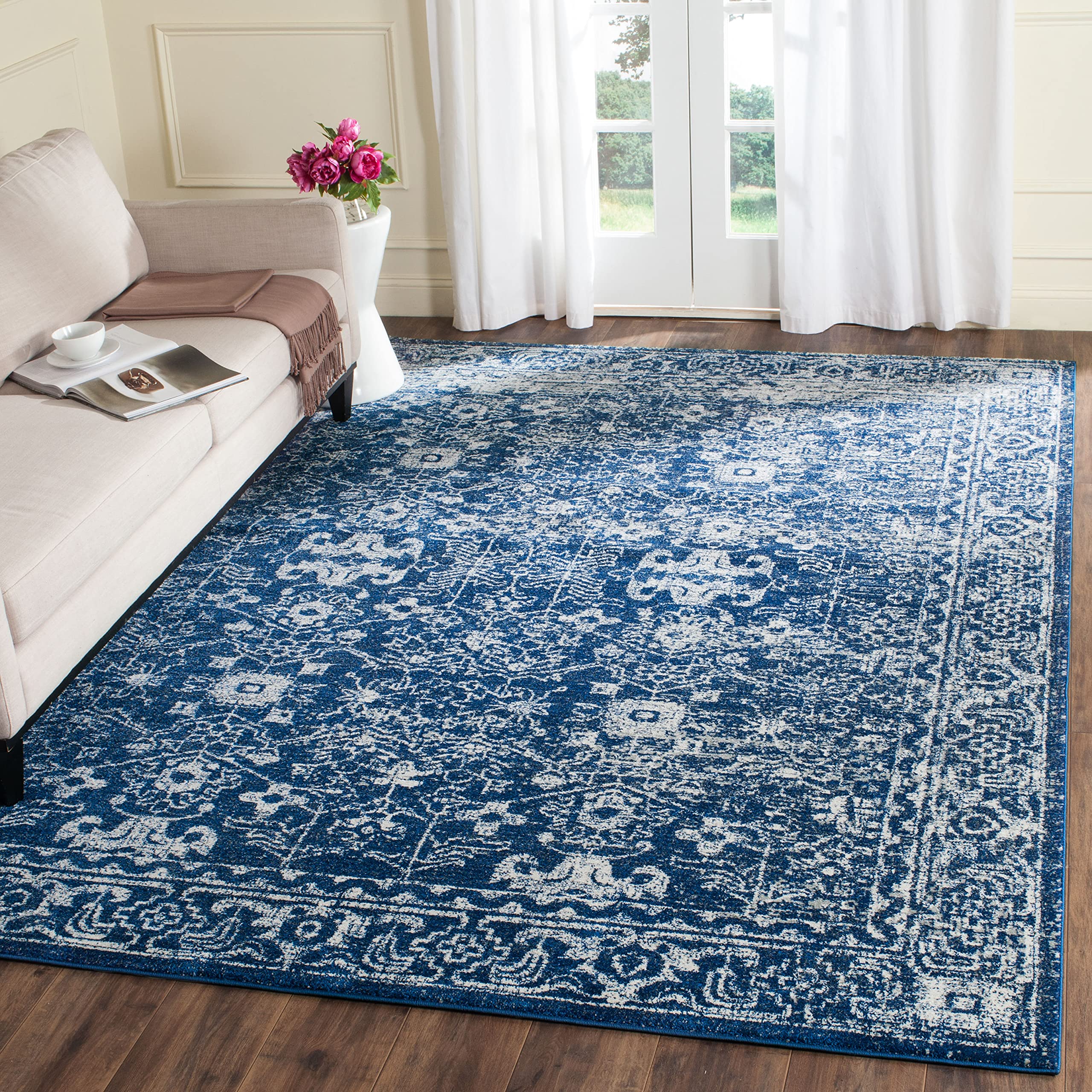SAFAVIEH Evoke Collection Area Rug - 9' x 12', Navy & Ivory, Shabby Chic Distressed Design, Non-Shedding & Easy Care, Ideal for High Traffic Areas in Living Room, Bedroom (EVK270A) Image