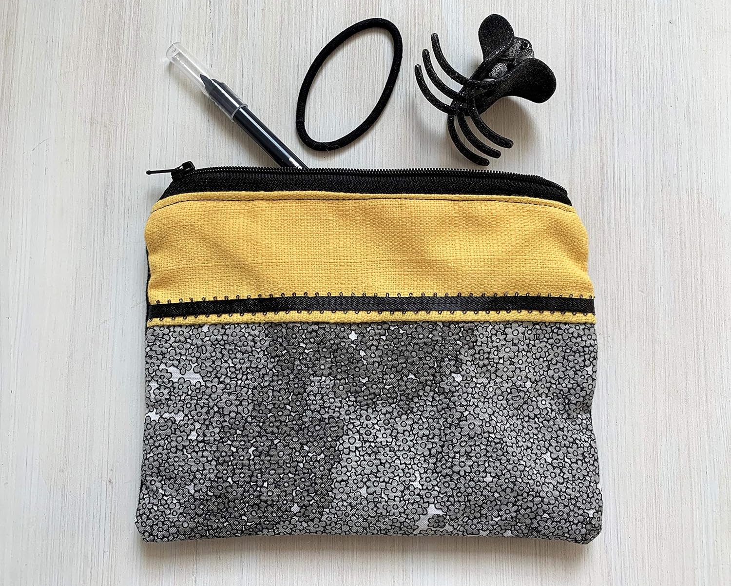 yellow purses canada