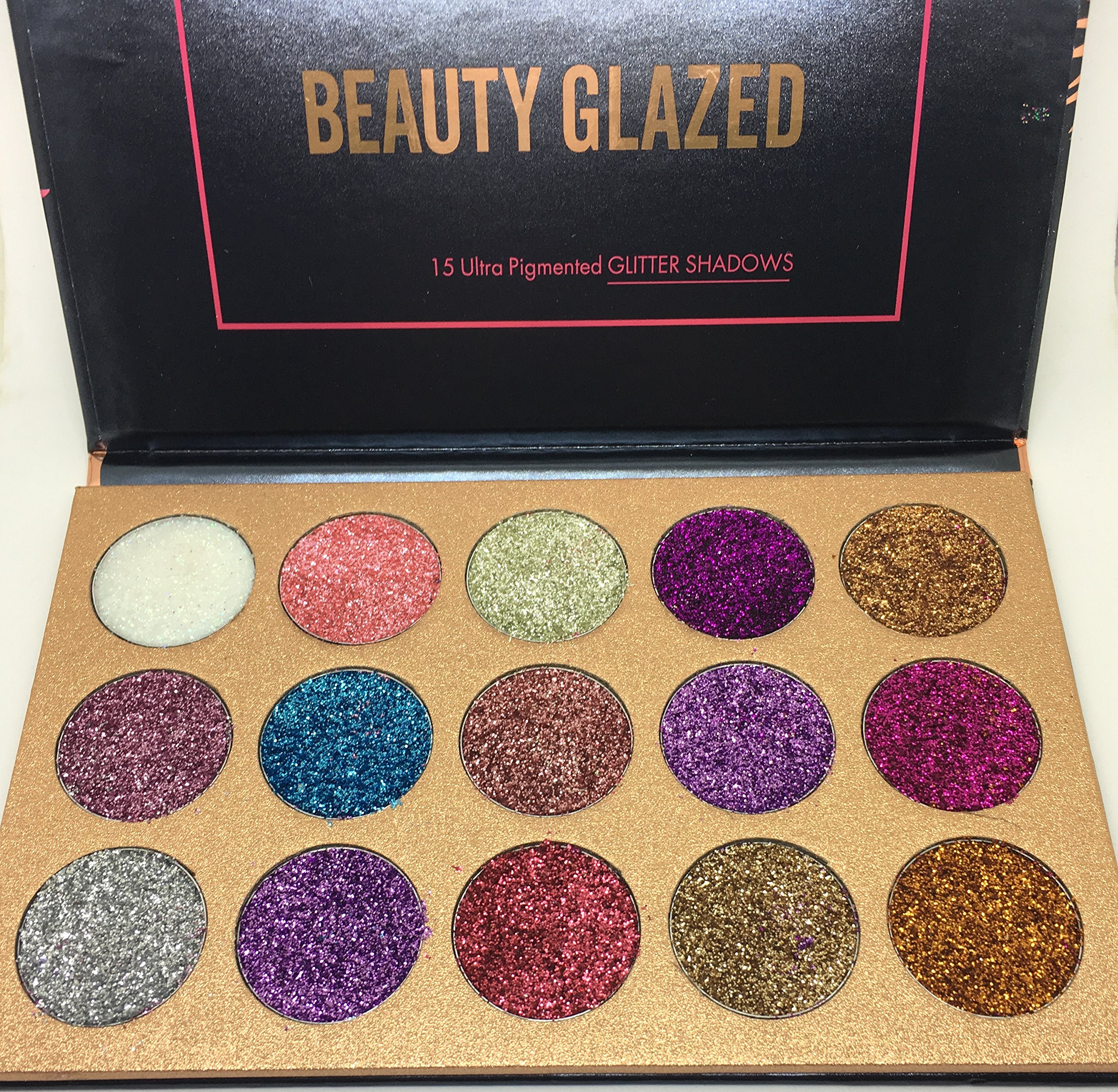 Fabulous Make-Up Pouch with 15 Glitter Eye Shadows