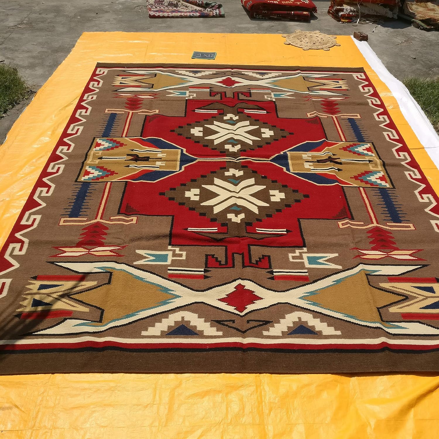Amazon Com Southwestern Navajo Kilim Hand Woven Native American Geometrical Pattern 100 New Zealand Wool Hand Woven Transitional Area Rug 9 X 12 Red Kilim Home Kitchen