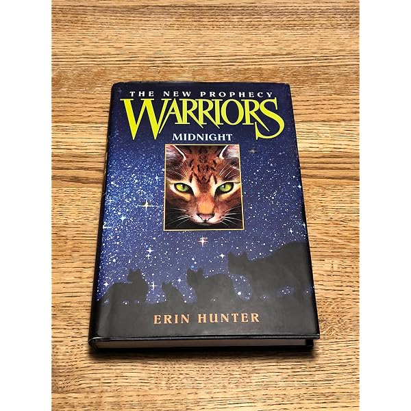 Moonrise (Warriors: The New Prophecy, Book 2) By Erin Hunter, Paperback, Good Condition