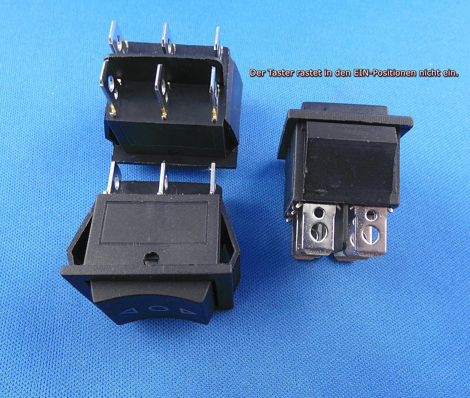 Interruptor basculante; pulsador ON/OFF/ON color negro abertura