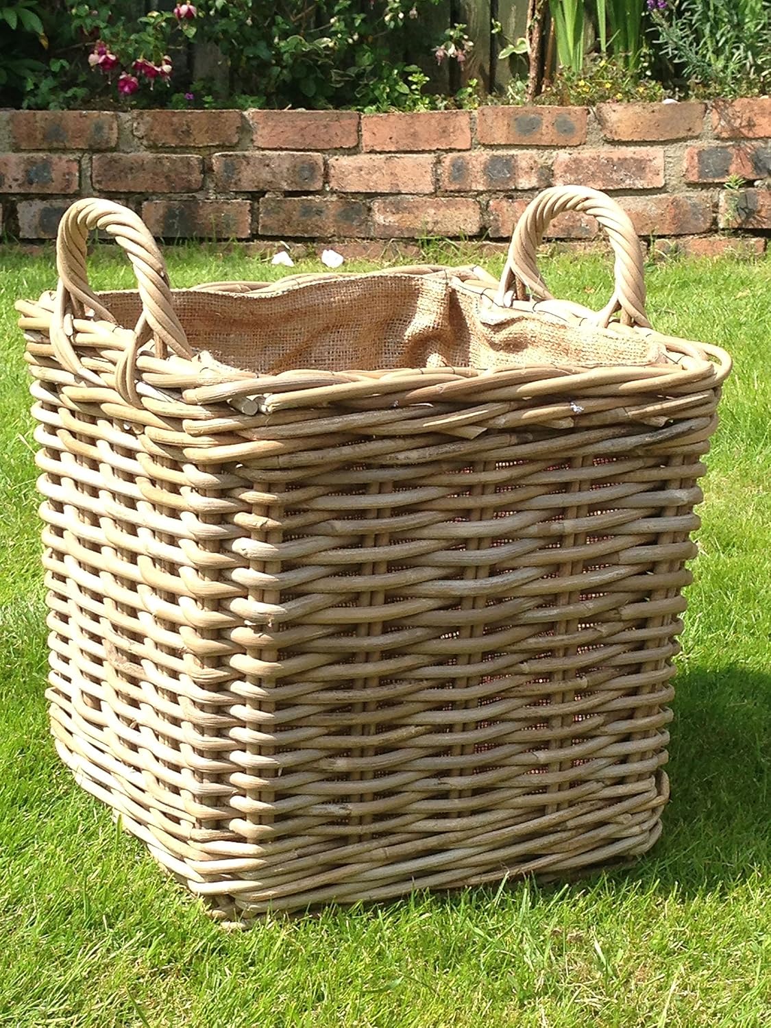 Very Strong Excellent Quality Lined Square Log Basket / Storage Basket, Brown, Medium (Individual)