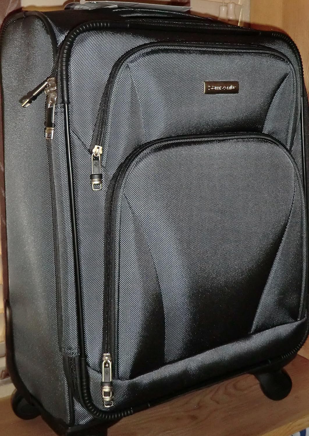 samsonite old orchard 32 spinner