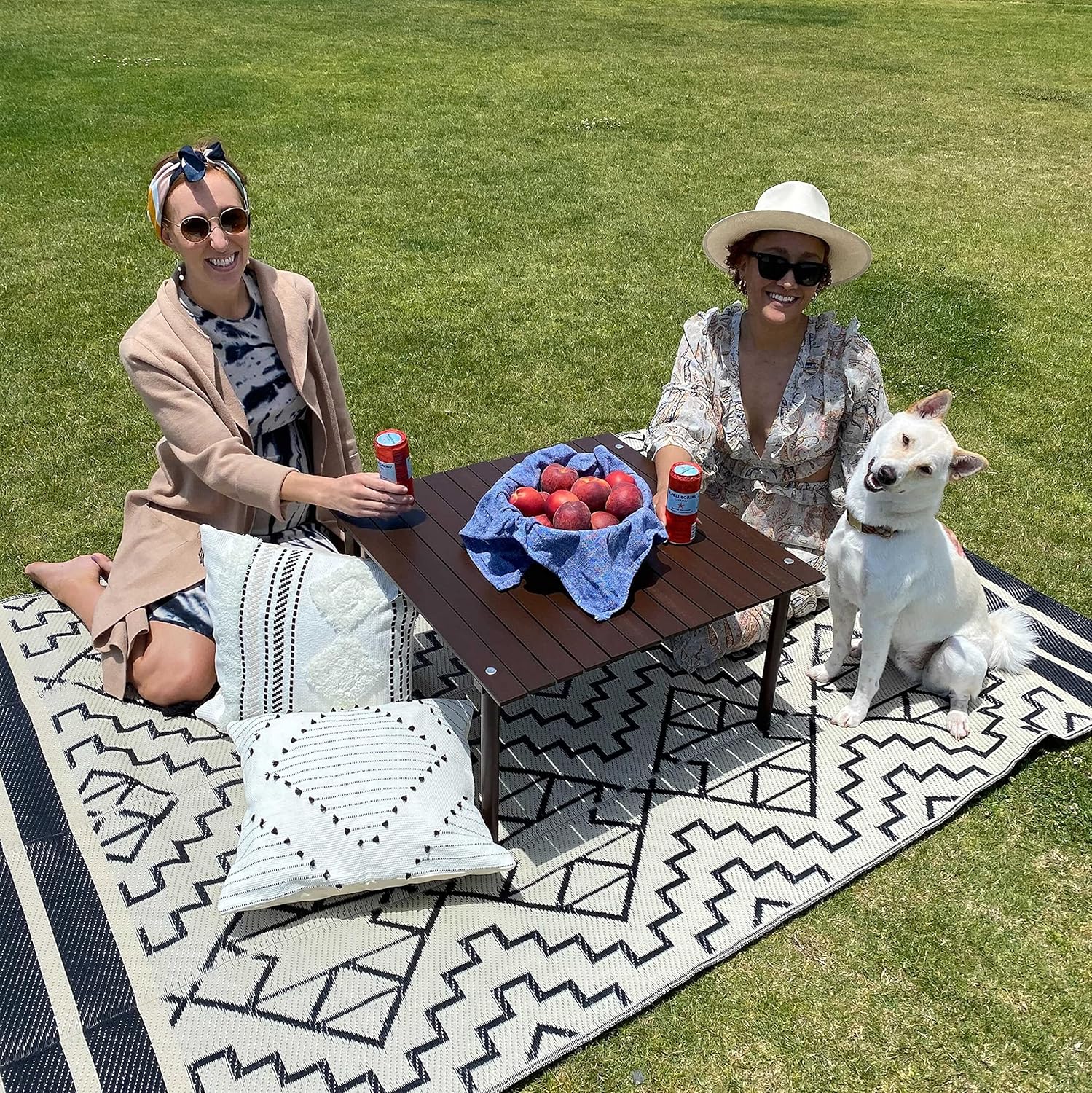 Formosa Covers Portable Wood Roll Up Table for Picnics, Camping, Beach, Parties, Charcuterie, Travel, Tailgate, Outdoor Events with Black Carrying Bag Size 26" Lx26 Wx16 H (Dark Teak Finish): Kitchen & Dining
