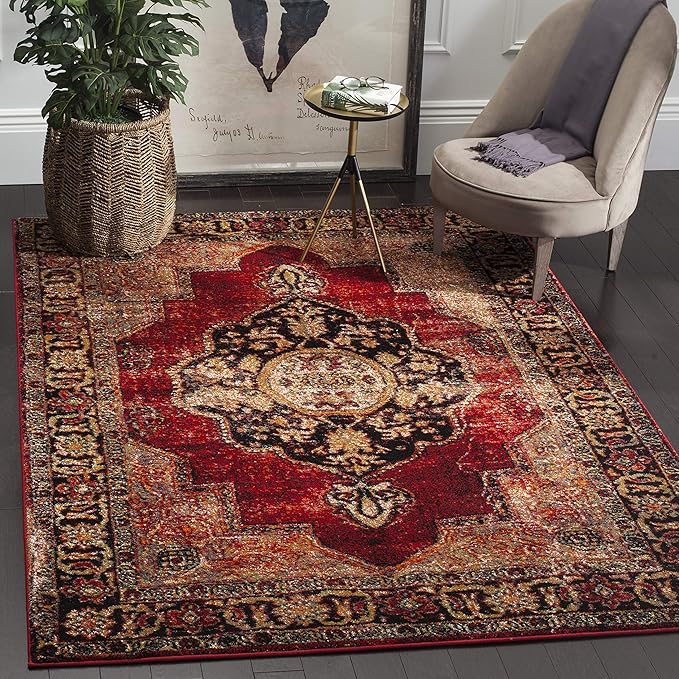 Safavieh Vintage Hamadan Collection VTH219A Oriental Antiqued Red and