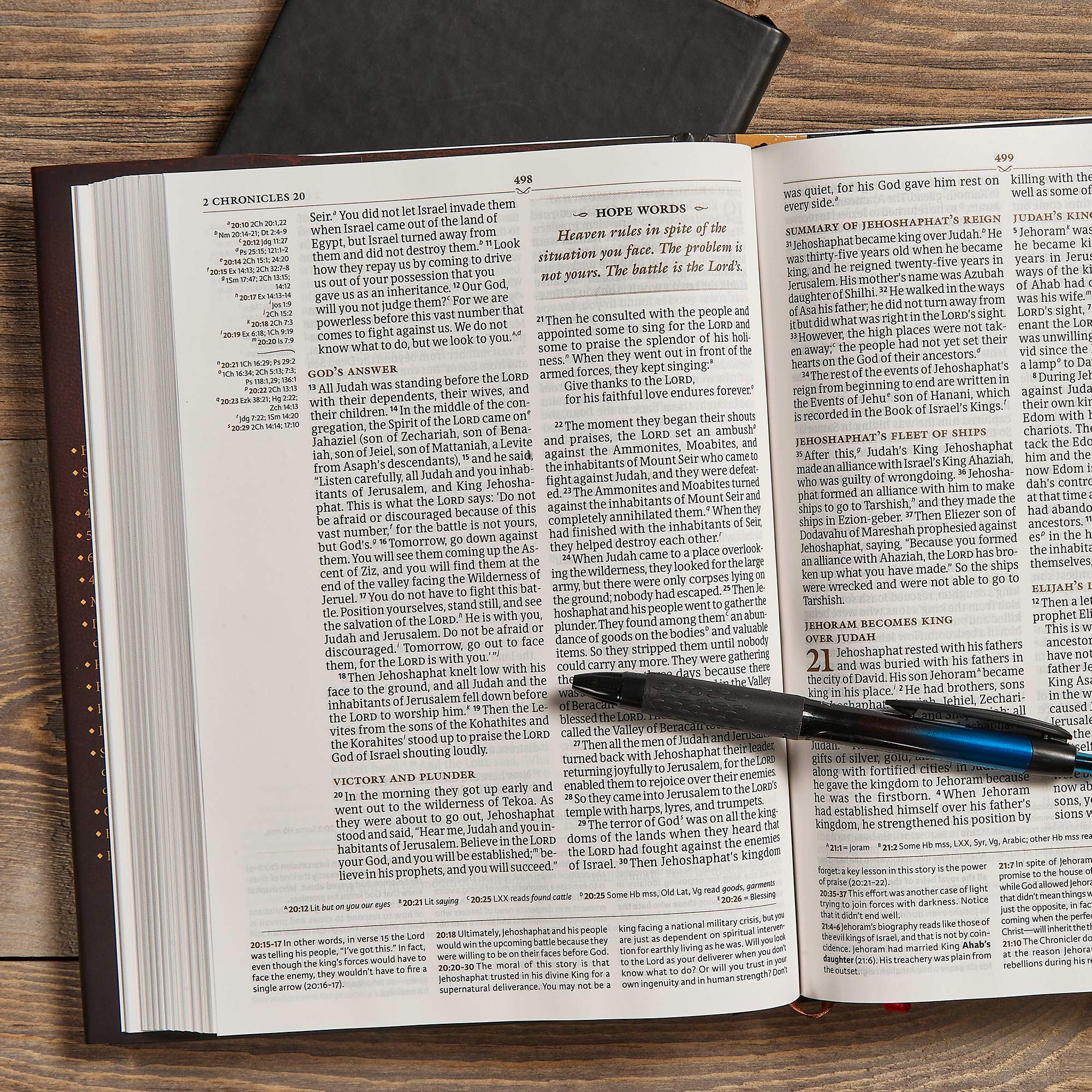 CSB Tony Evans Study Bible, Hardcover, Black Letter, Study Notes and Commentary, Articles, Videos, Charts, Easy-to-Read Bible Serif Type CSB Tony Evans Study Bible, Hardcover, Black Letter, Study Notes and Commentary, Articles, Videos, Charts, Easy-to-Read Bible Serif Type Hardcover Kindle
