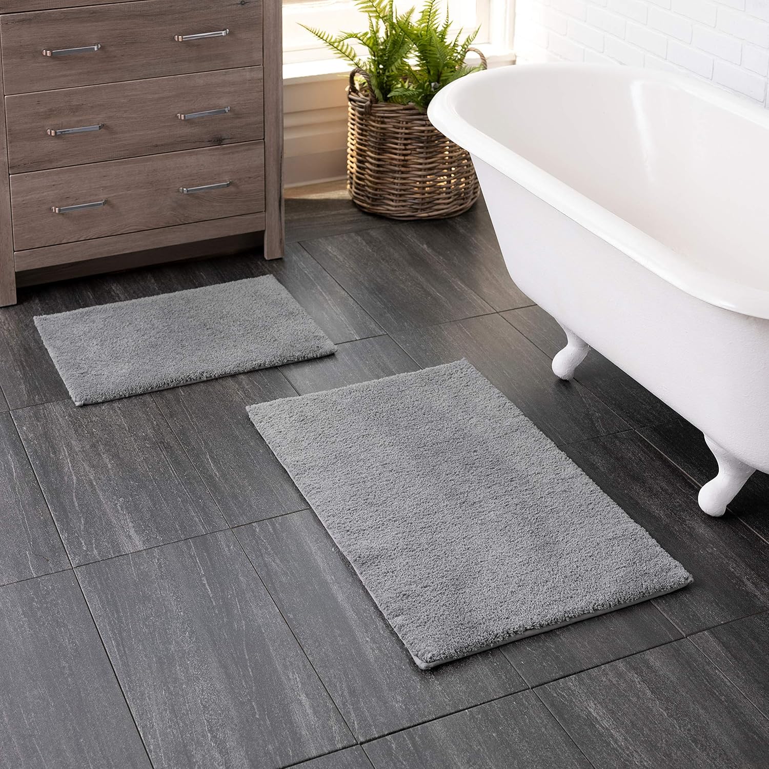 Welhome 100% Microfiber Drylon Non Slip Bath Rug - Latex Backing - Ultra Absorbent - Quick Dry - Soft - Durable - Hotel Spa Bathroom Collection - 17"x 24", 21"x 34" - Gray: Kitchen & Dining