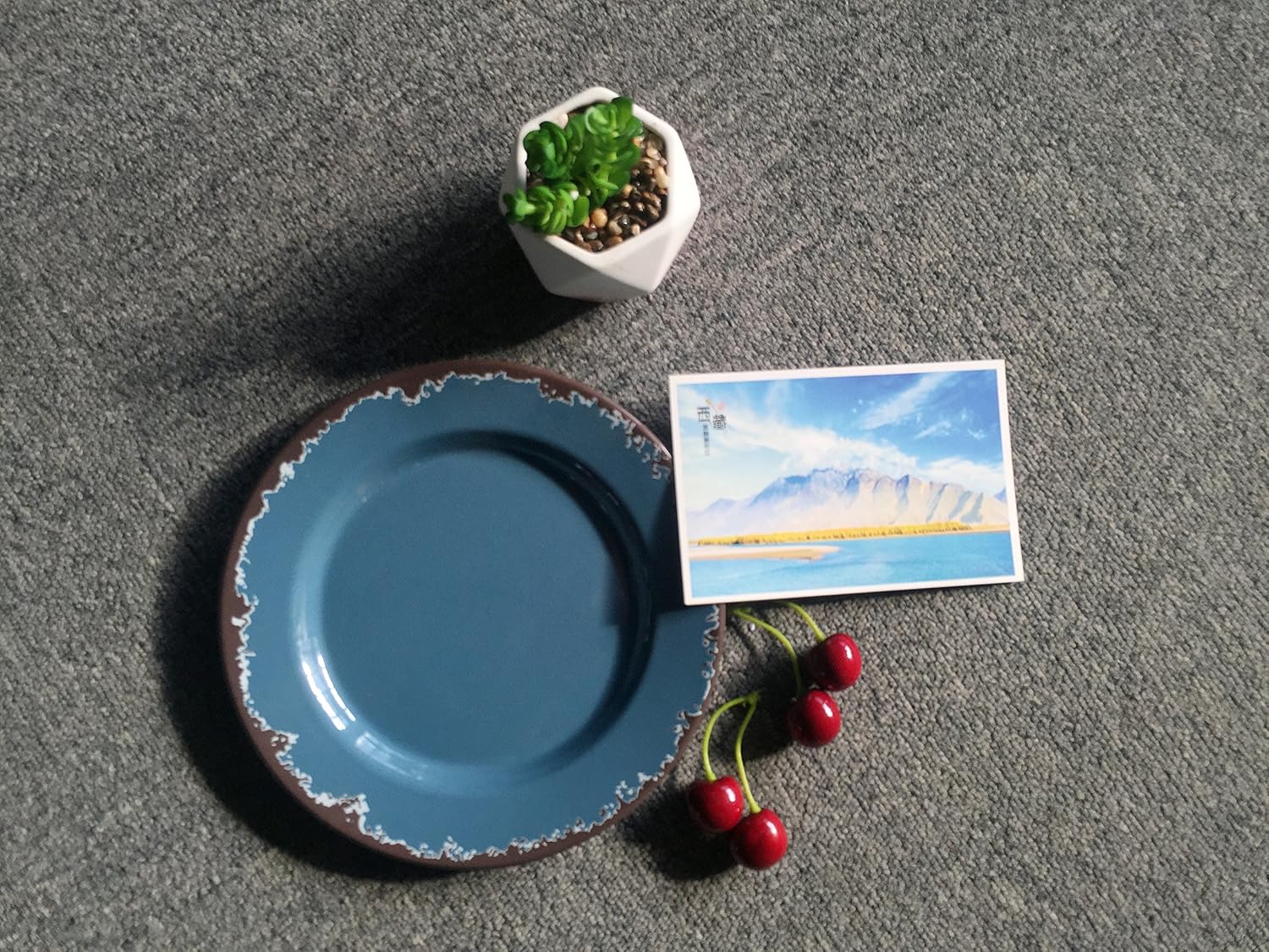 Melamine Camping Dinnerware Set Yinshine 12 PCS Dishes Set Service