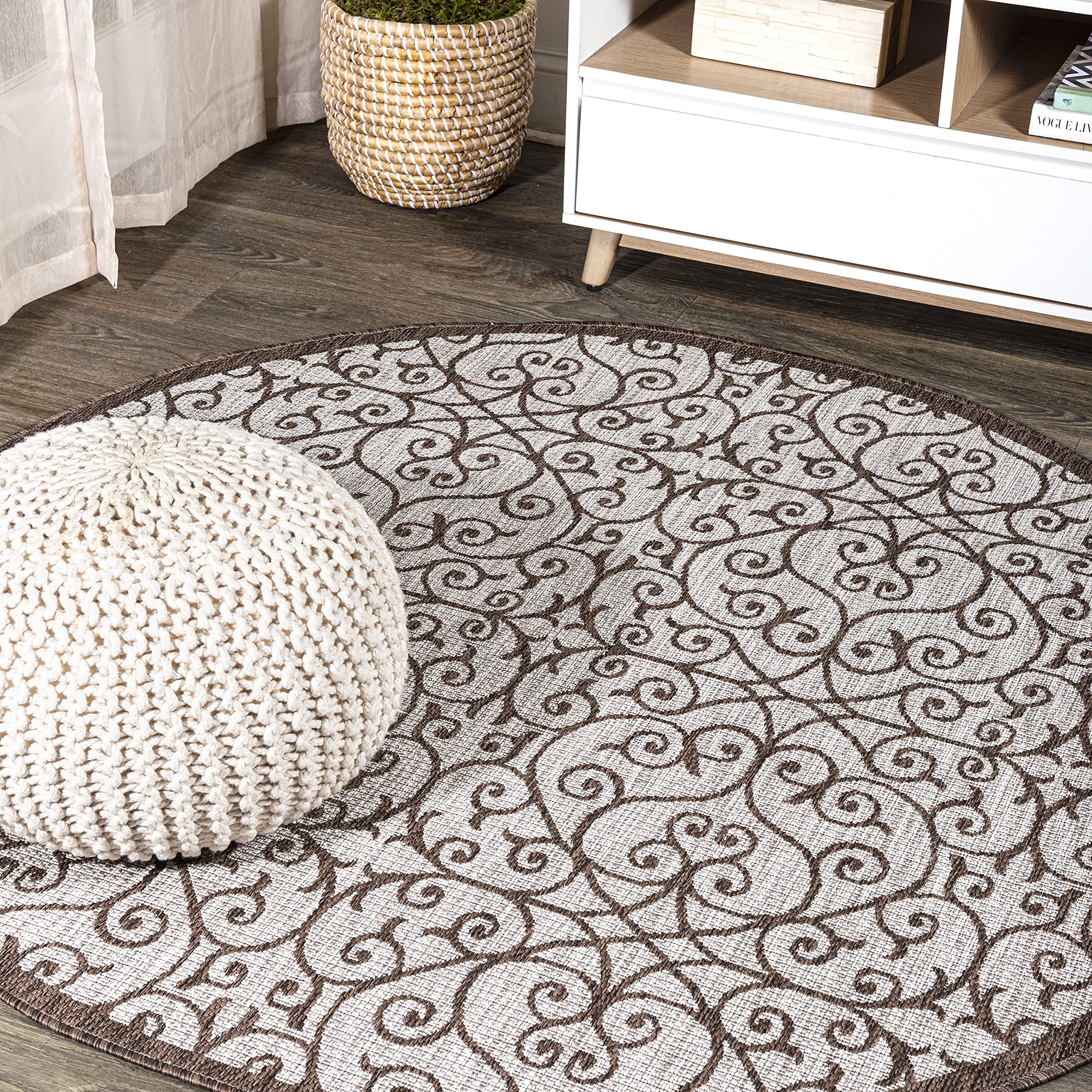 JONATHAN Y Vintage Filigree Indoor Outdoor Round Area Rug 9 Ft Taupe/Espresso, Madrid Textured Weave for Backyard, Patio, Porch, Easy-Cleaning, High Traffic, Pet-Friendly, Non-Shedding (SMB107C-9R) Image