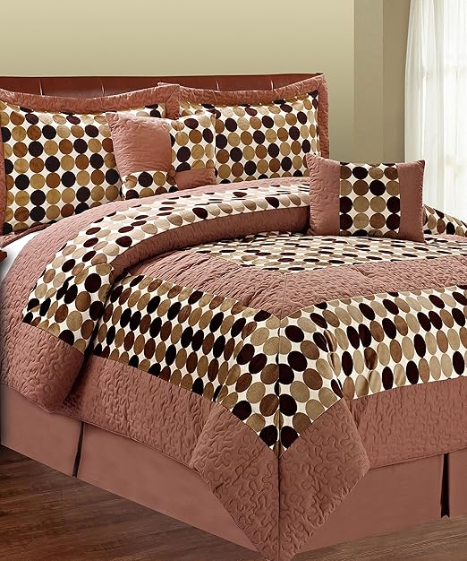 Amazon Com Serenta 6 Piece Big Dots Microfiber Comforter Bed In A Bag Set Queen Chocolate Home Kitchen