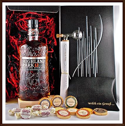 Geschenk Highland Park 12 Jahre Whisky + Flaschenportionierer + 10 Edel Schokoladen von DreiMeister/DaJa + 4 Whisky Fudge, ko