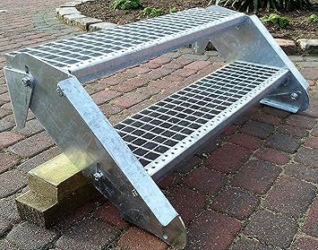 Stahltreppe Aussentreppe Wangentreppe verzinkt 3 Stufen GH 40-60 cm 3