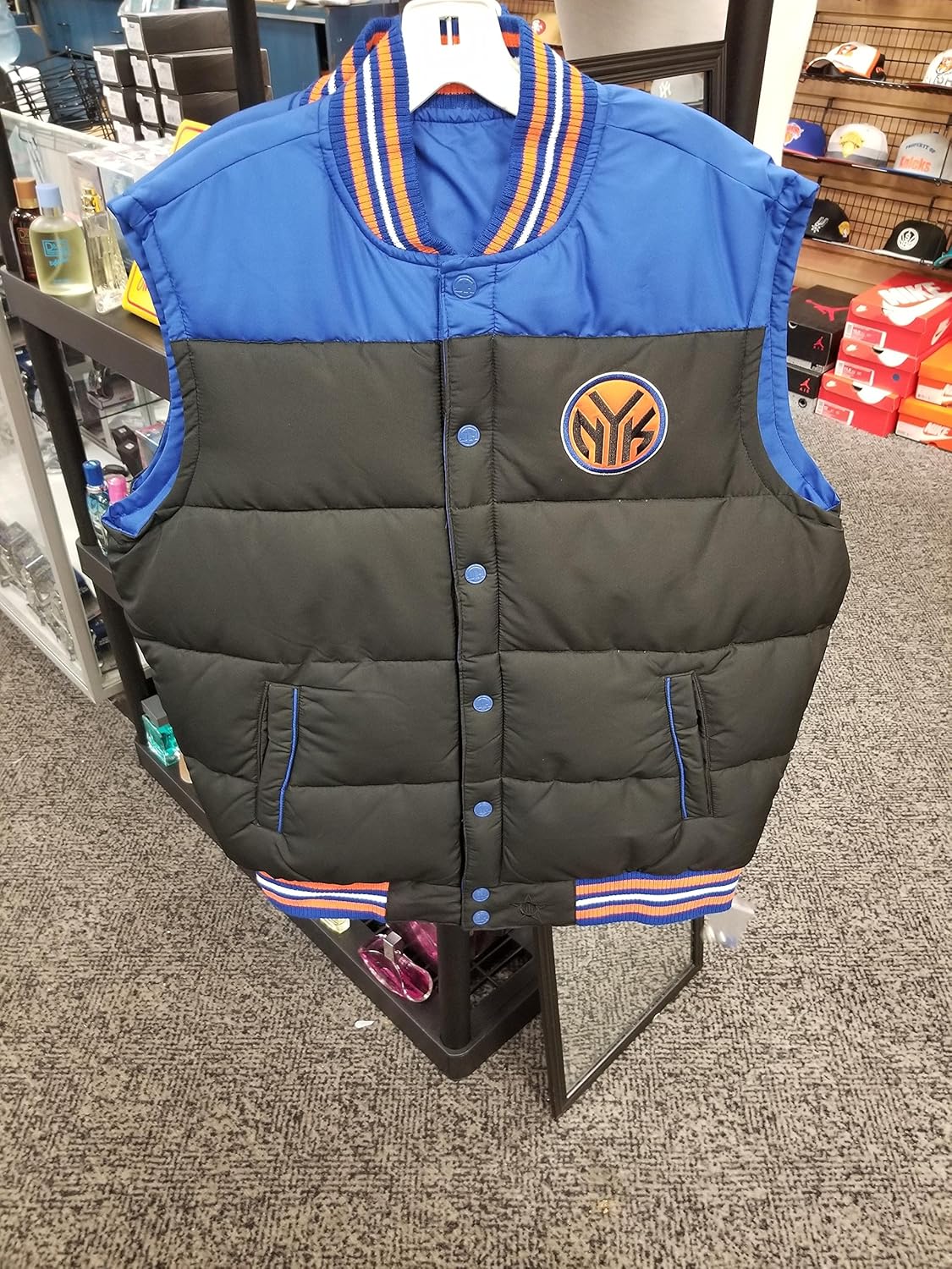 knicks vest