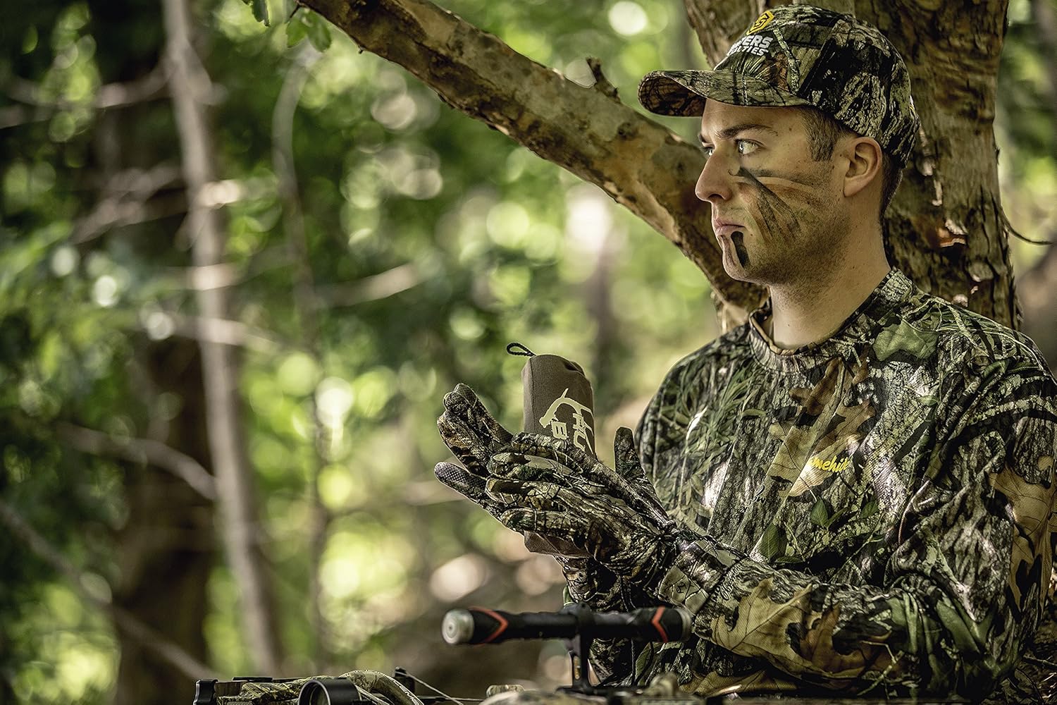 Hunter's Specialties Ruttin' Buck Rattling Bag: Sports & Outdoors