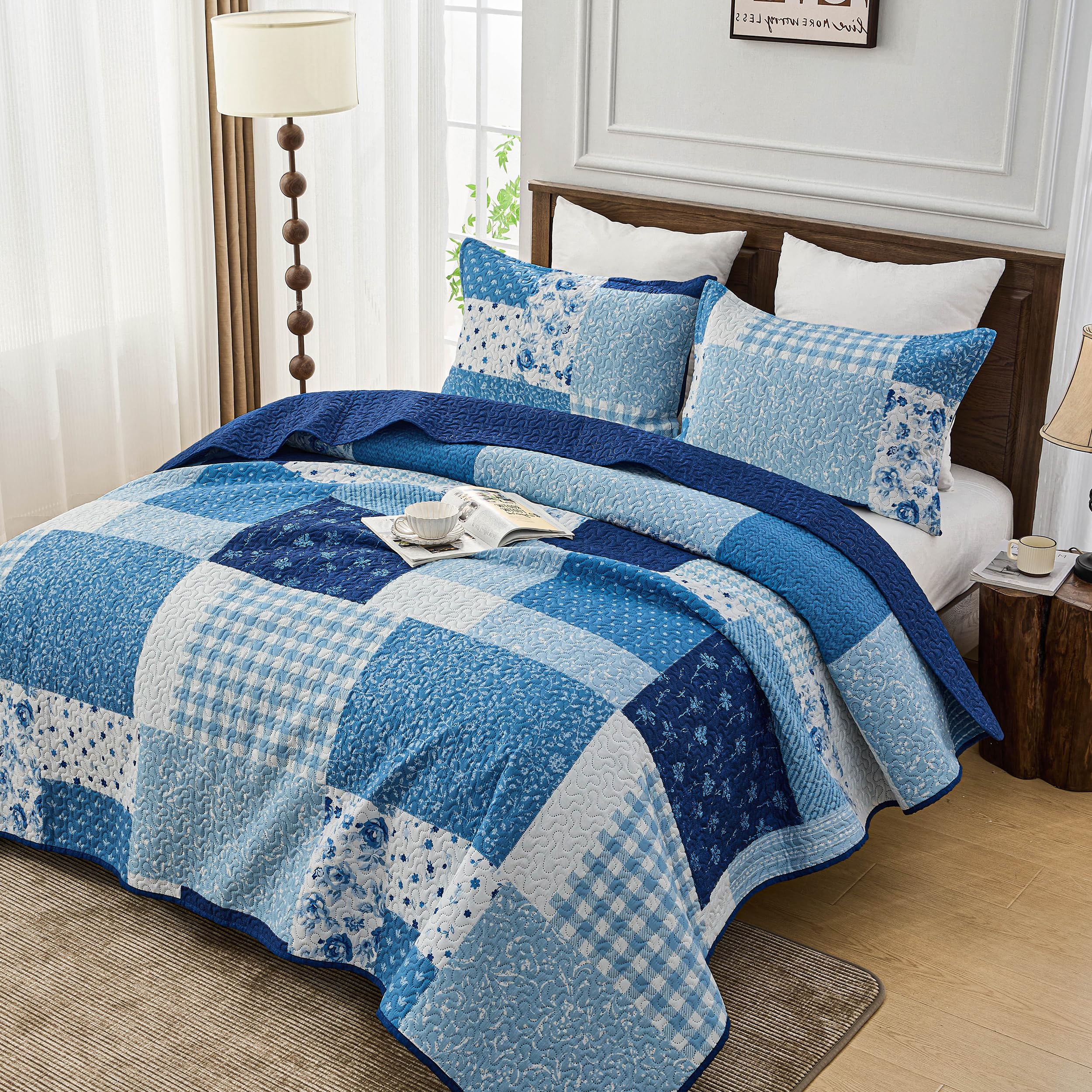 Simple&Opulence Quilted Patchwork Bedspread King Size, Bed Throw 3 Piece Bedding Set Includes Coverlet with 2 Pillowcase, Floral Patchwork Quilted Throw(240x260cm,Blue)