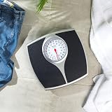 Salter Mechanical Bathroom Scales Analogue 136 kg Large Display Non-Slip view 3