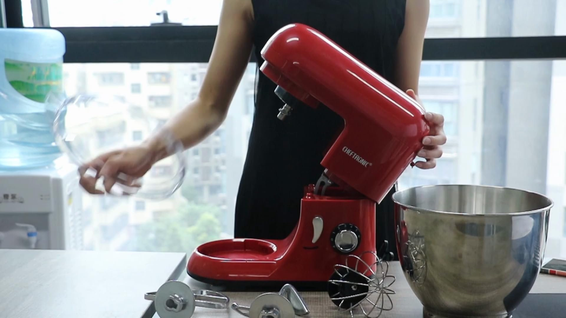 Watch CHEFTRONIC Stand mixer SM985 VS SM986 on Amazon Live