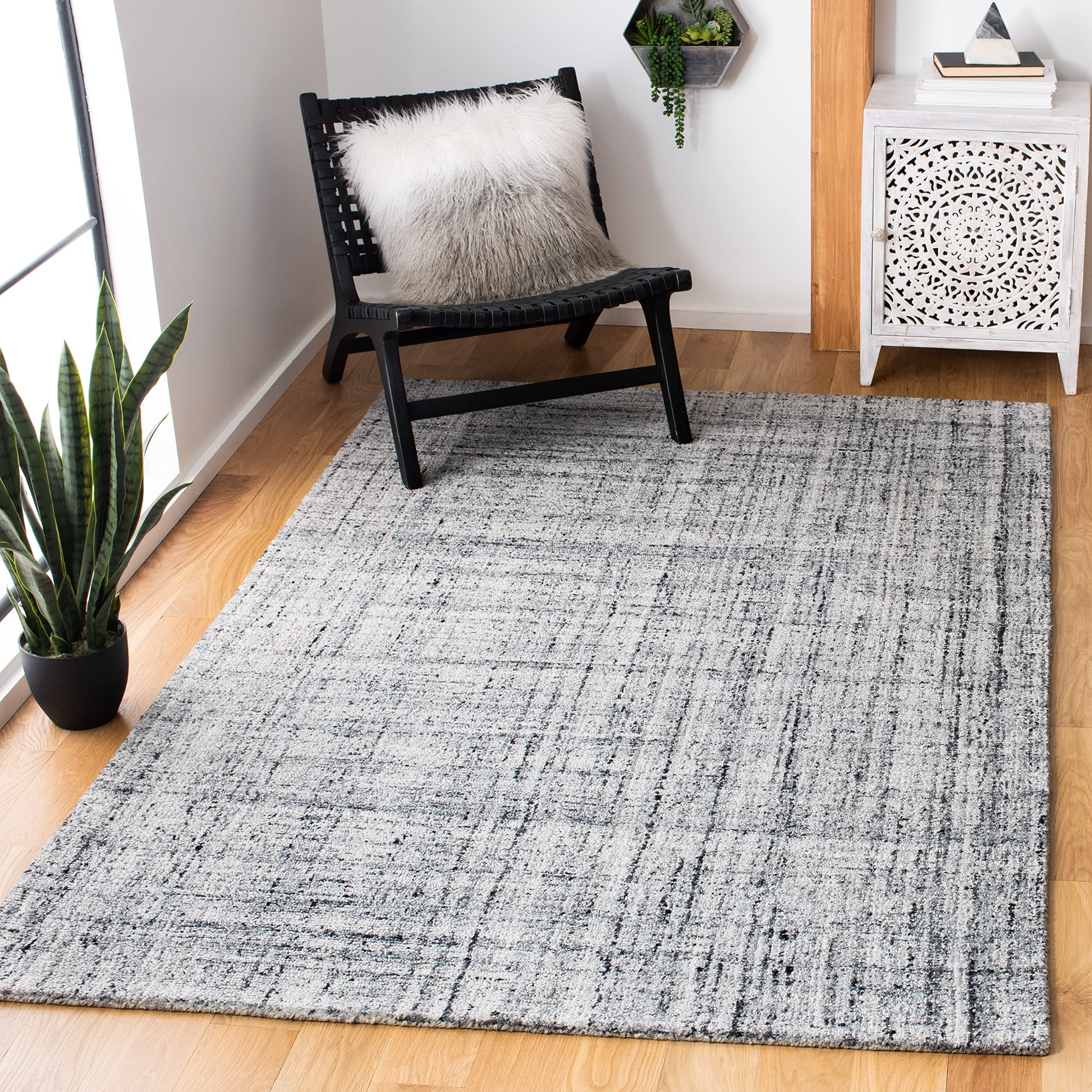 SAFAVIEH Abstract Collection Area Rug – 10′ x 14′, Grey & Black, Handmade Wool & Viscose, Ideal for High Traffic Areas in Living Room, Bedroom (ABT141B)