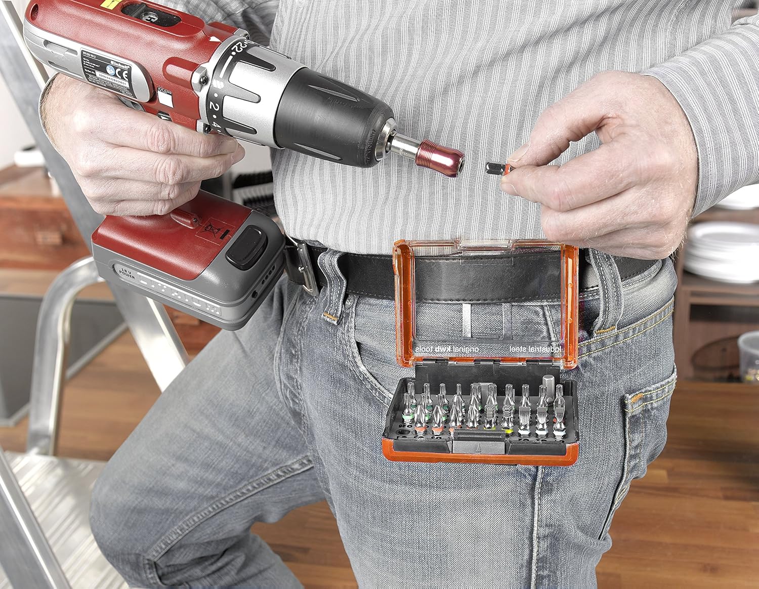 kwb Standard Bit Box - 32 pcs. incl. Bit holder, 1/4 inch adapter and hexagon drive according to ISO 1173 - Image 5