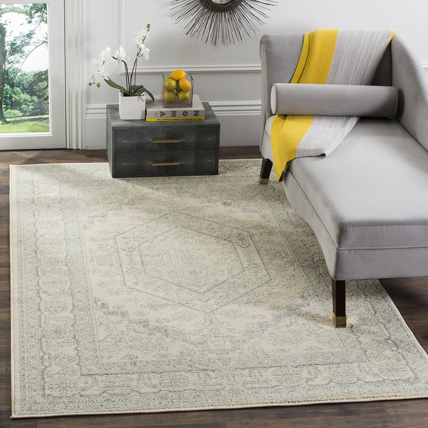 Amazon Safavieh Adirondack Collection ADR108S Ivory and Slate