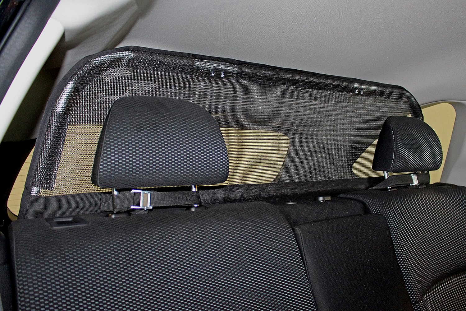 Bushwhacker - Cargo Area Dog Barrier for CUV & Mid-Sized SUV 46" Wide Hatchback Pet Divider Crossover Vehicle Car Net Mesh Travel Back Seat Barricade Partition Gate Restraint Fence Trunk: Pet Supplies