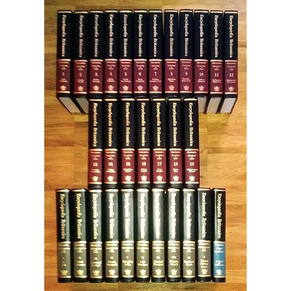 Encyclopedia Britannica full set: 9780852293393: Amazon.com: Books