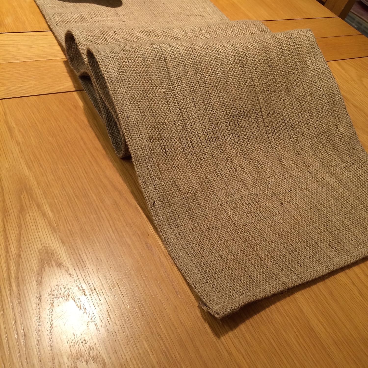 Rustic Hemmed Hessian Table Runner, 2m x 30cm Amazon.co.uk Kitchen & Home