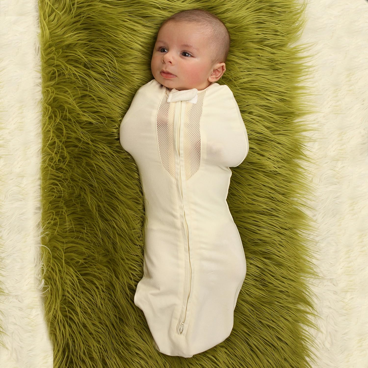 woombie air swaddle