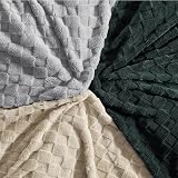 Bedsure Fleece Throw Blanket Soft Checkered Dark Green 152x203 cm view 7